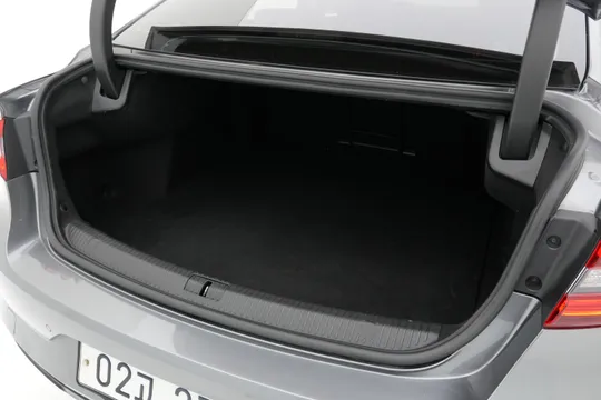 Renault Talisman (SM6)