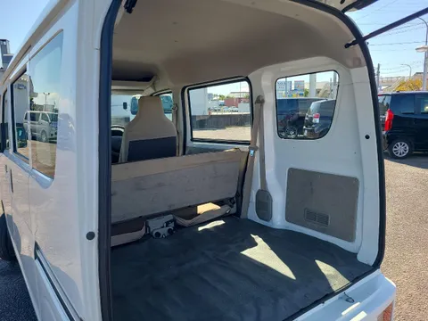 Mitsubishi Minicab Van