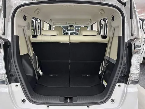 Honda N-BOX Slash