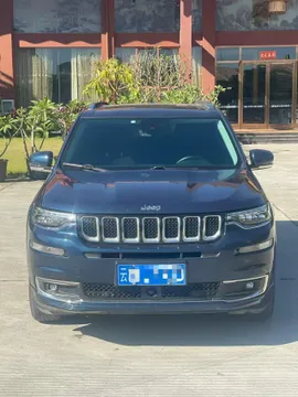 Jeep Grand Commander
