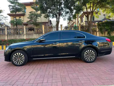 Hongqi H7