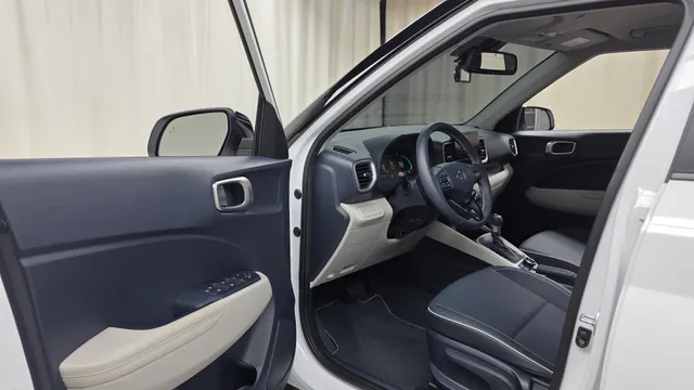 Hyundai Venue