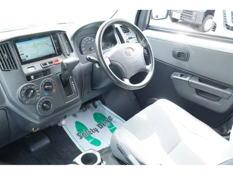 Toyota TownAce Van