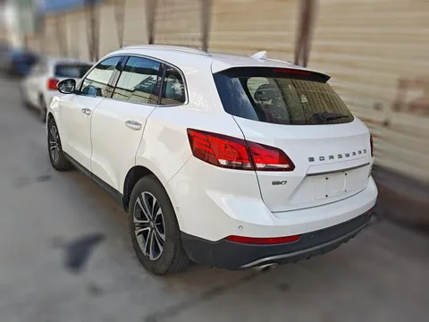Borgward BX7