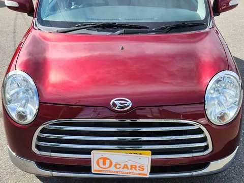 Daihatsu Mira Gino