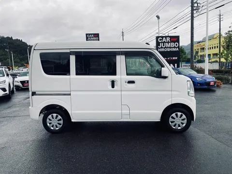 Nissan Clipper