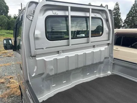 Nissan Clipper Truck