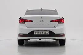 Hyundai Elantra (Avante)