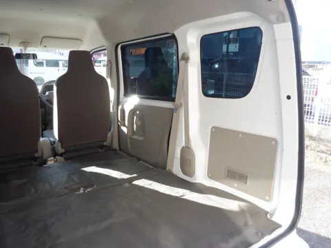 Mitsubishi Minicab Van