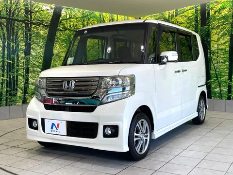 Honda N-BOX Custom