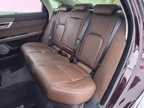 Jaguar XFL