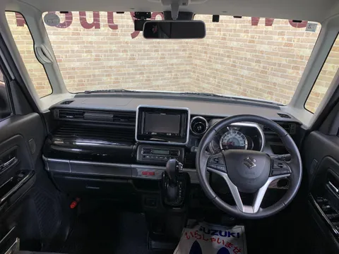 Suzuki Spacia Custom