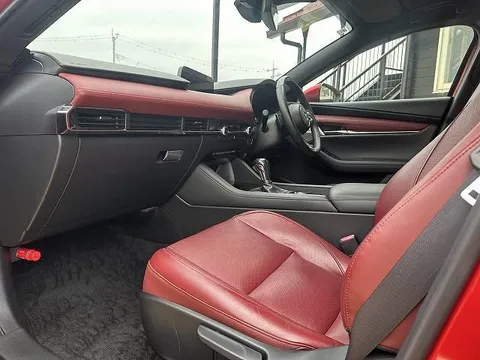 Mazda MAZDA3 Fastback