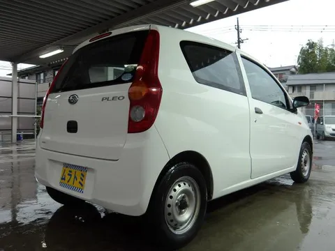 Subaru Pleo