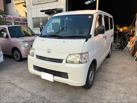 Toyota TownAce Van