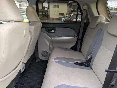 Toyota Pixis Joy