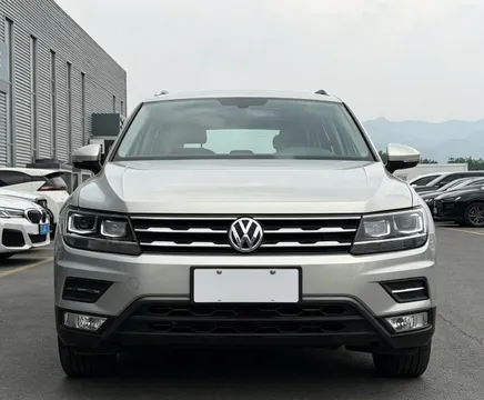 Volkswagen Tiguan L