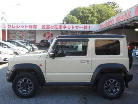 Suzuki Jimny Sierra