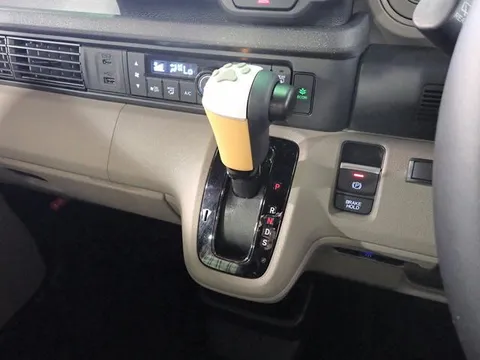 Honda N-BOX Joy