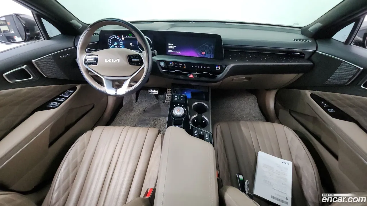 Kia K8