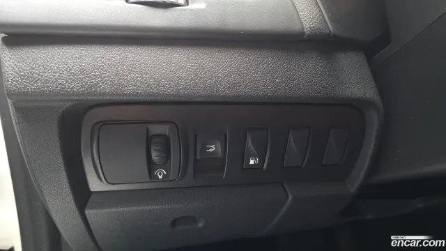 Renault SM3