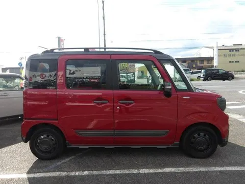 Suzuki Spacia Gear