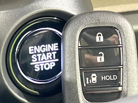 Honda N-BOX Joy