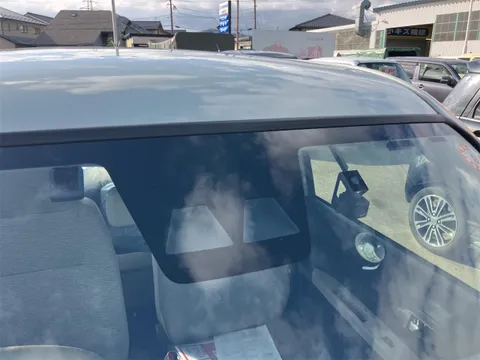 Daihatsu Mira Tocot