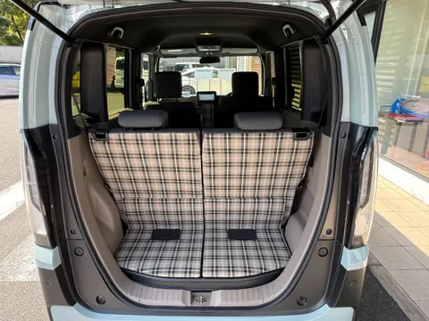 Honda N-BOX Joy