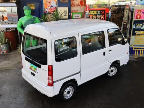 Subaru Sambar Van