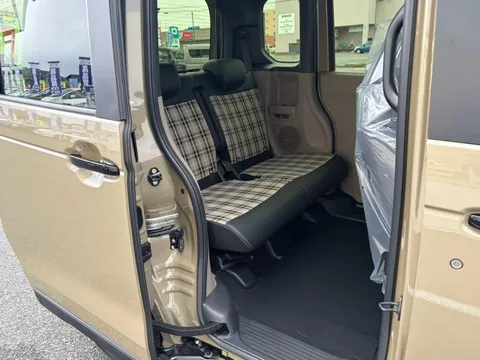 Honda N-BOX Joy