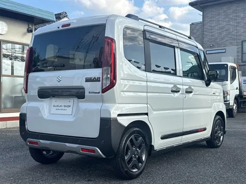 Suzuki Spacia