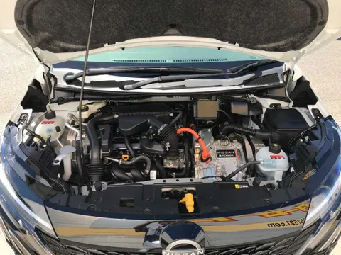 Nissan Note Aura