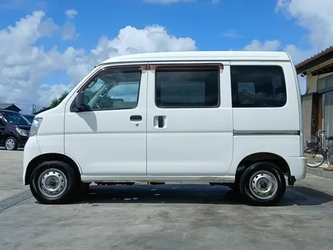 Subaru Sambar Van