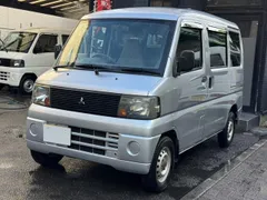Mitsubishi Minicab Van