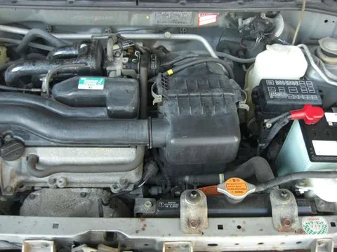 Daihatsu Mira Gino