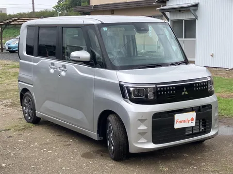 Mitsubishi eK Space