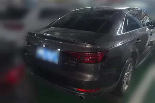 Audi A4