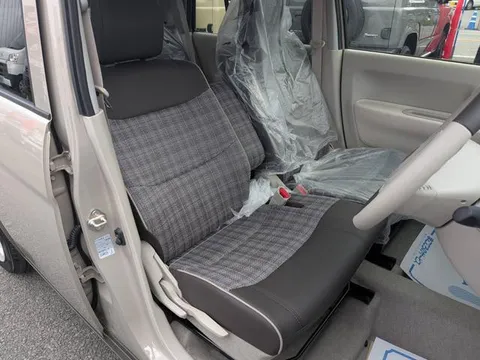 Suzuki Alto Lapin LC