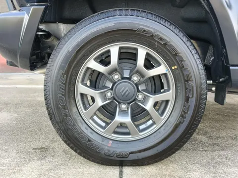 Suzuki Jimny Nomade