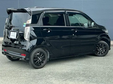 Honda N-WGN Custom