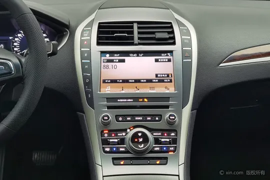 Lincoln MKZ
