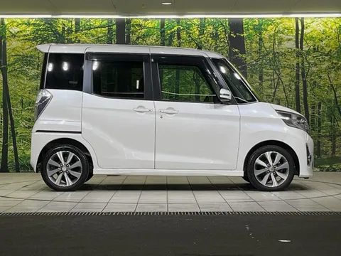 Mitsubishi eK Space Custom