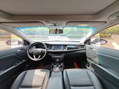 Hyundai Mistra