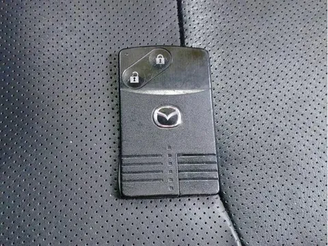 Mazda Verisa