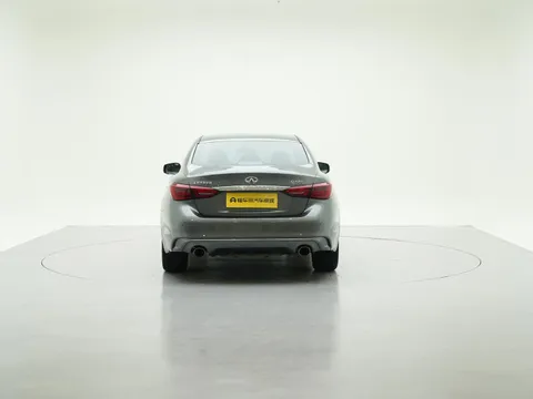 Infiniti Q50L