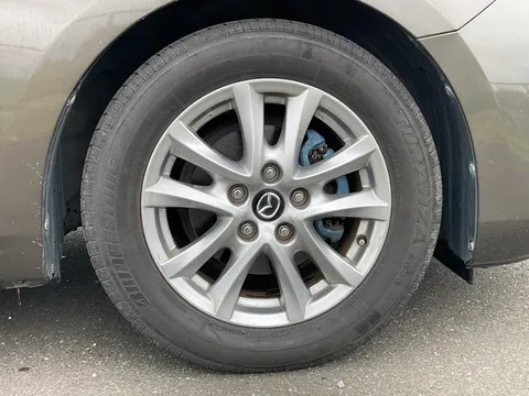 Mazda Axela Sport