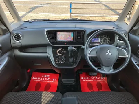 Mitsubishi eK Space Custom