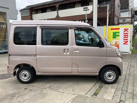 Daihatsu Hijet Cargo