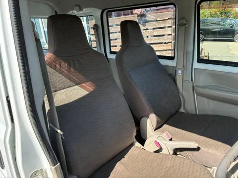 Mitsubishi Minicab Van